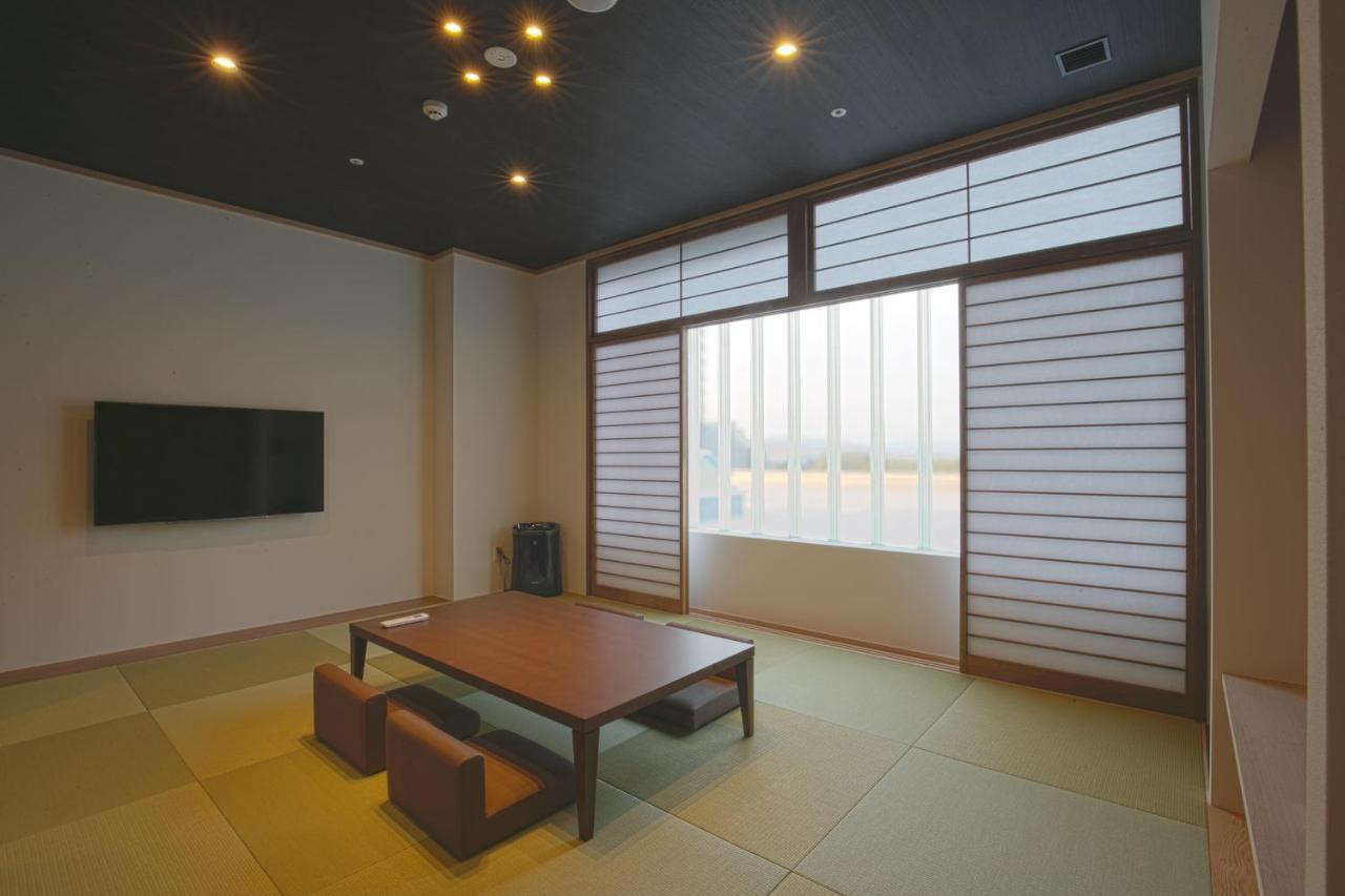 Spa & Hotel Suishun Matsuiyamate Hirakata Exterior photo